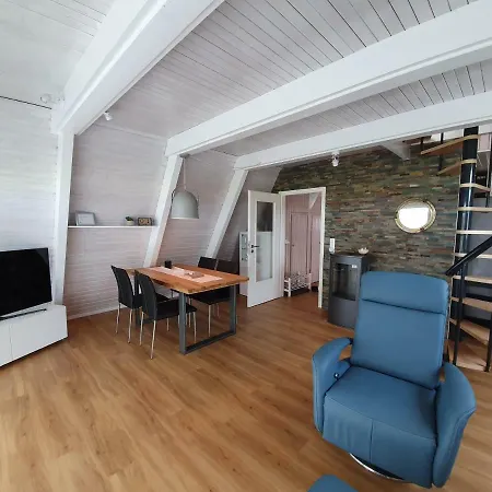 Murmel 3 - Strandkorb, Wallbox, Wlan, Kamin Ferienhaus Carolinensiel